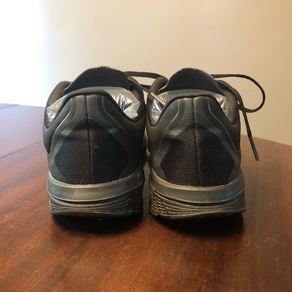 Nike women's FS Lite Run Black Running Shoe Size 9.5 - Picture 4 of 11